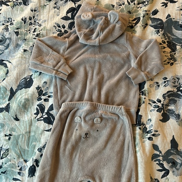 Carter’s Bear Ear Hoodie & Sweatpants Set - Sz 12 M - Picture 3 of 5